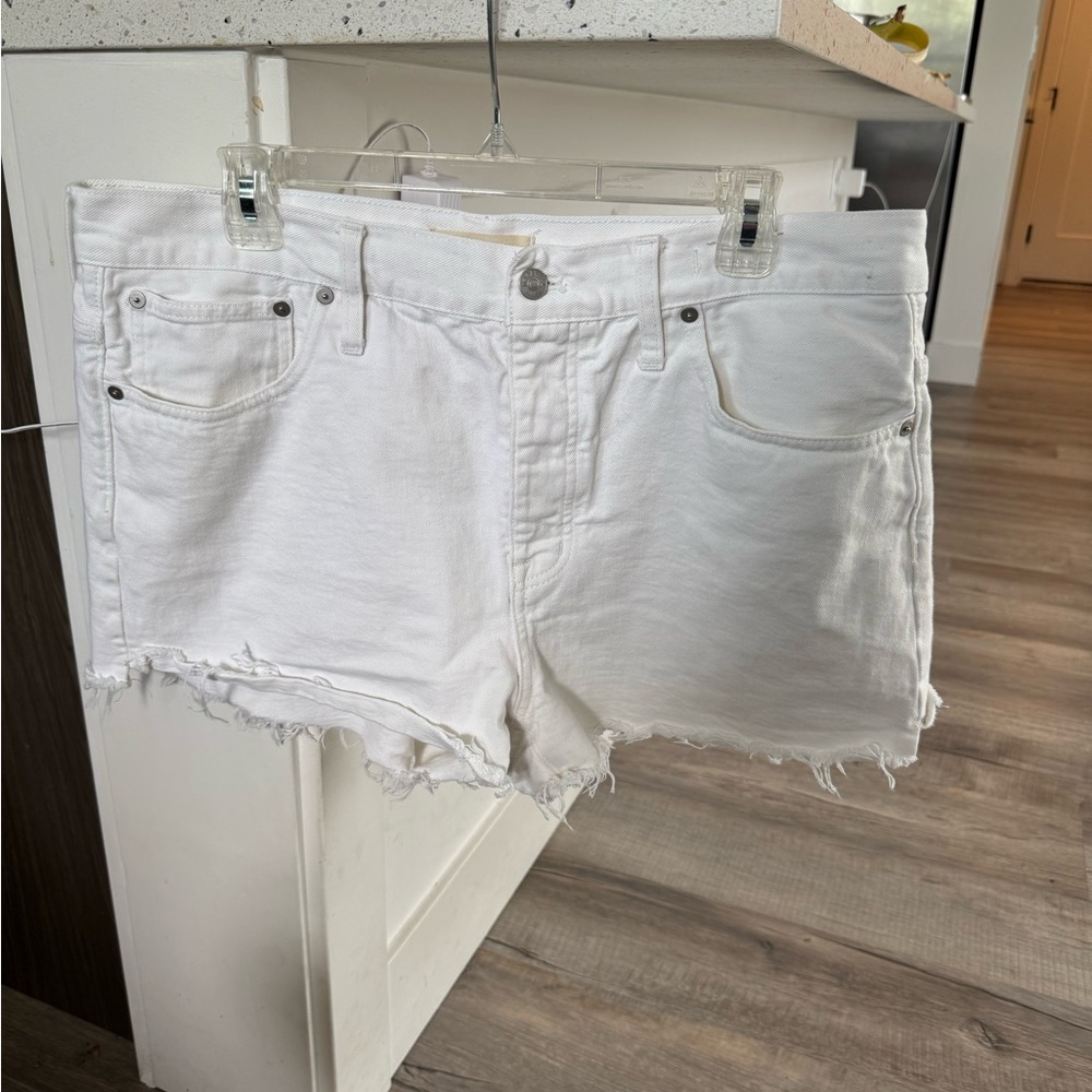 EUC Madewell Bright White Relaxed Jean Shorts with Button Fly